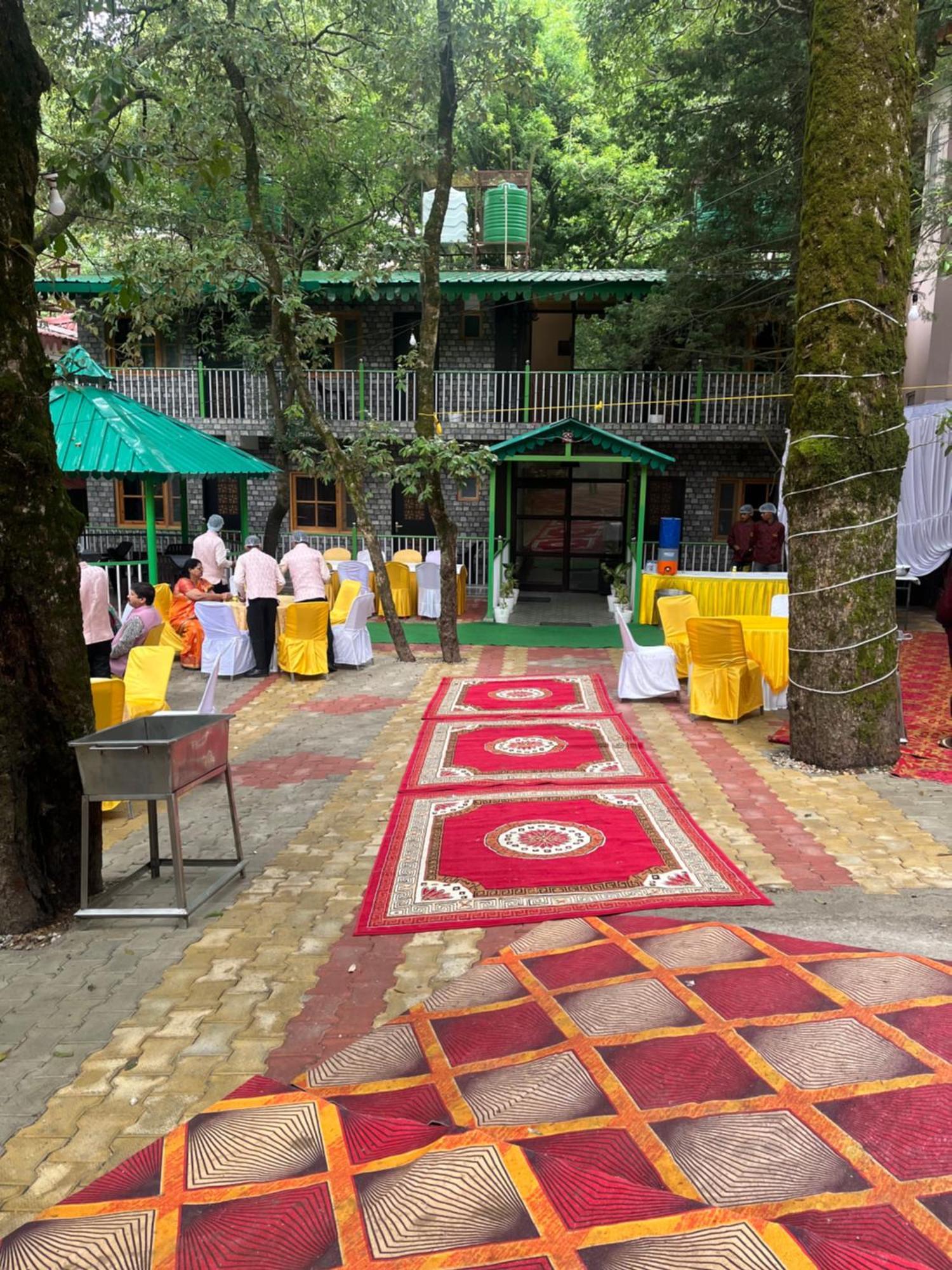 Cedar Woods Resort By Heyan Hotels Nainital Exterior photo