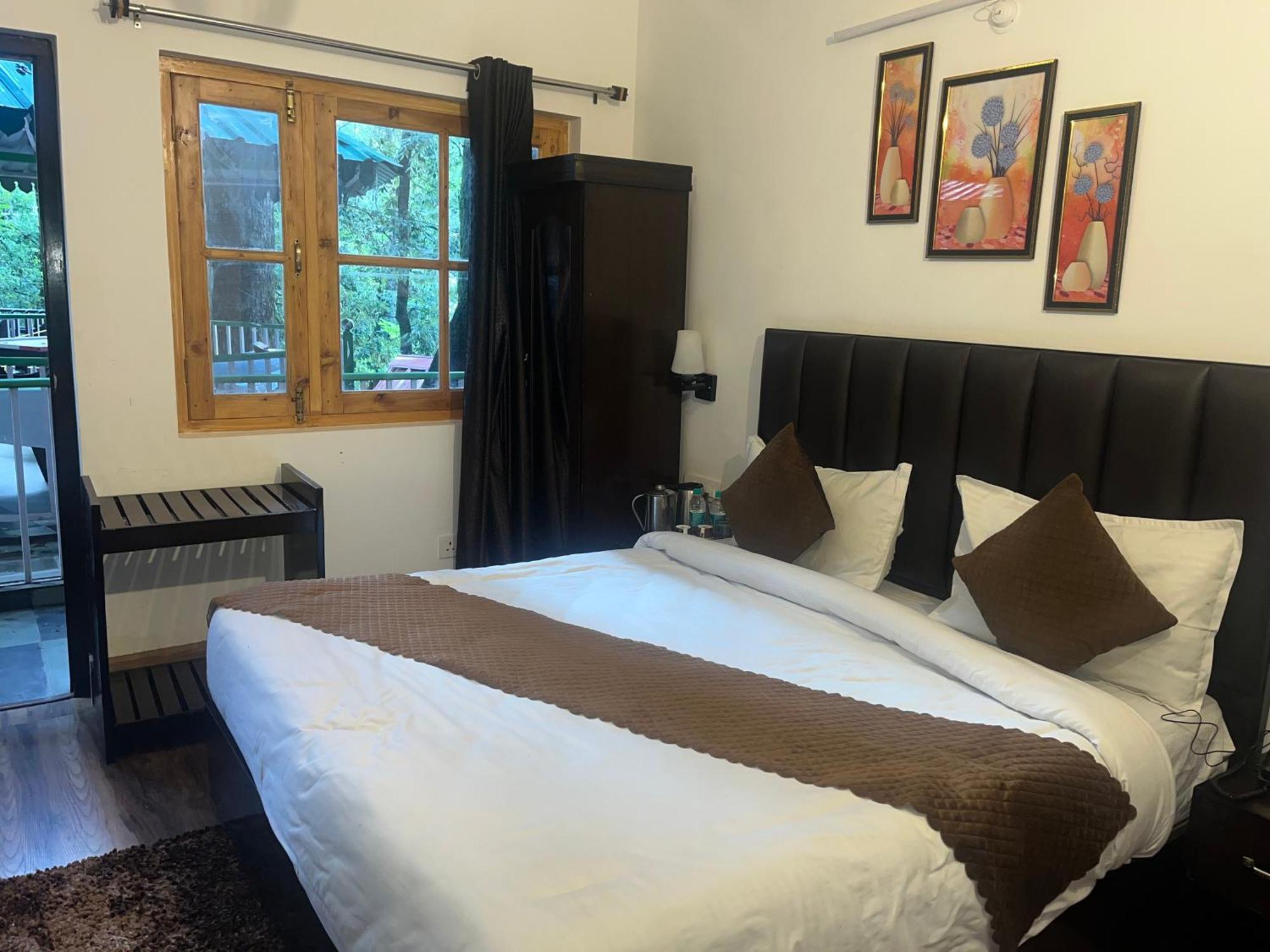 Cedar Woods Resort By Heyan Hotels Nainital Exterior photo